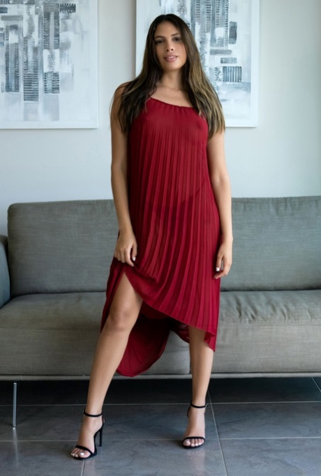 Ferhatpaşa Bağımsız Escort Modeli Berna Rehberi